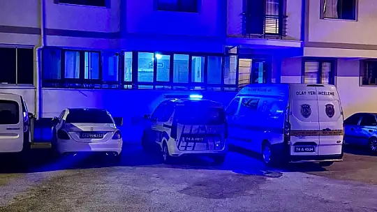 İntihar ihbarında şok manzara