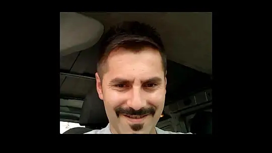 Ormanlık alanda acı manzara