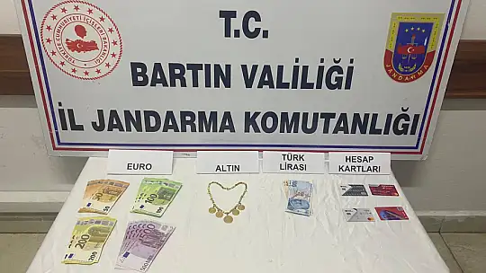 Dolandırıcı terminalde yakalandı