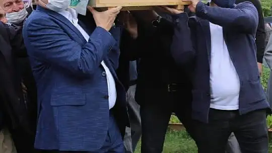 İbrahim doktor son yolculuğuna uğurlandı