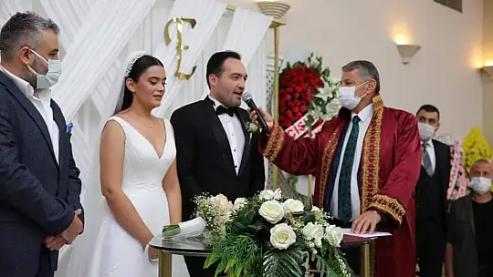 Aldatmaz ve Tan ailesinin mutlu günü