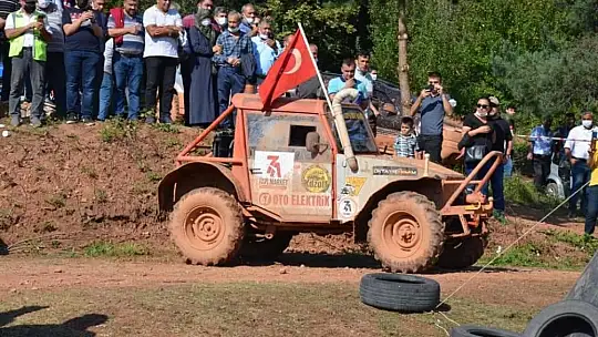 Off-road şenliği nefes kesti