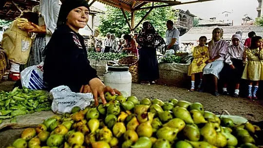 İşte 32 yıl önce Bartın Galla Pazarı