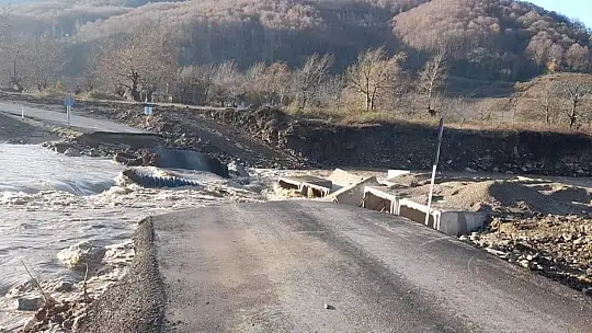 Dikkat, Geçici yol sele gitti