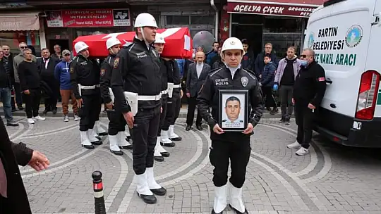 Emekli polis son yolculuğuna uğurlandı