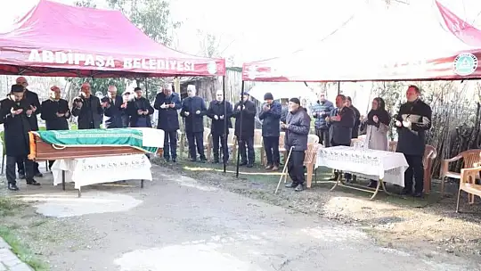 Şehit babası son yolculuğuna uğurlandı