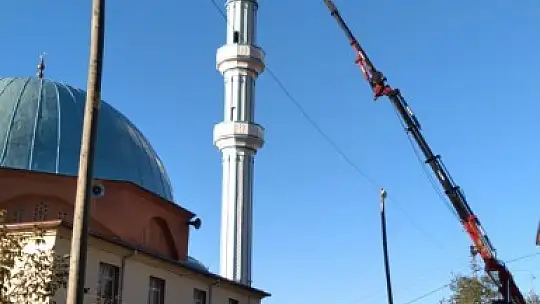 Murat Çelik Minareden dünyaya hizmet
