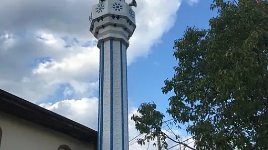 Murat Çelik Minareden dünyaya hizmet