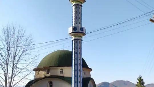 Murat Çelik Minareden dünyaya hizmet