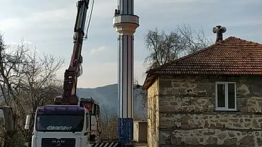 Murat Çelik Minareden dünyaya hizmet