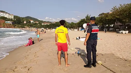 Dalgalar arasında can pazarı
