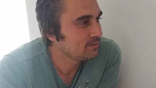 Aracın içinde hareketsiz halde bulundu