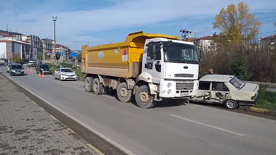 Çatmaca çevre yolunda kaza