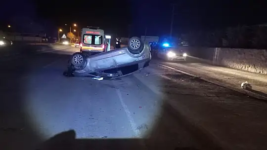 Taklalar atarak ters döndü