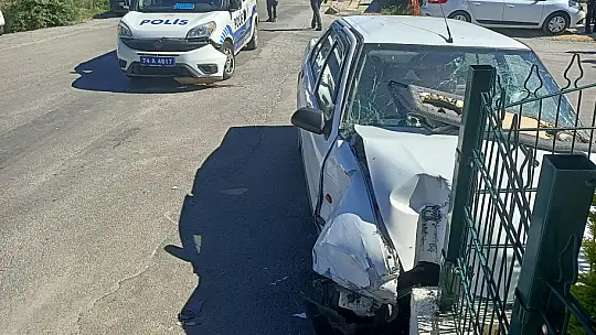 Bartın'da sıkışmalı kaza