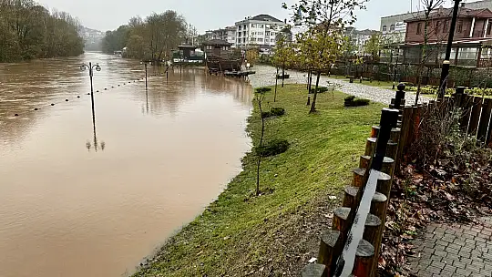 Su yükseldi, Irmak taştı