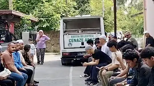 Nijeryalı Genç Bartın'da Defnedildi