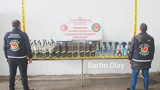 Limana yanaşan gemide arama