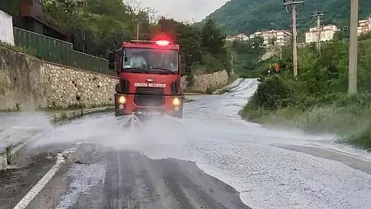 Yola dökülen mazot kaza yaptırdı