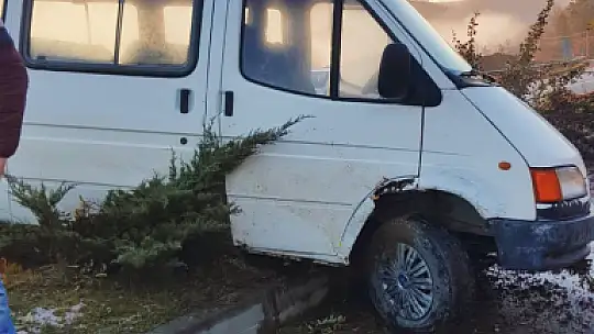 Aynı noktada iki kaza