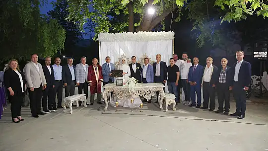 Akalın Ailesinin mutlu günü