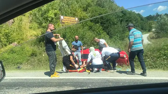 Yoldan çıkıp takla attı