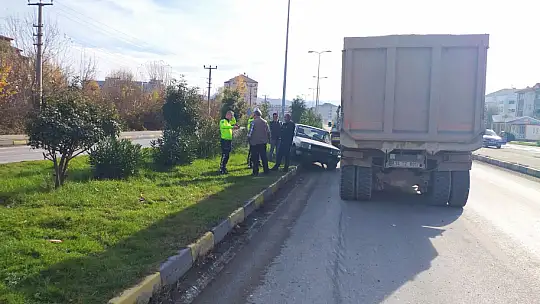 Çatmaca çevre yolunda kaza