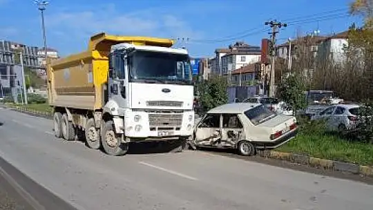 Çatmaca çevre yolunda kaza