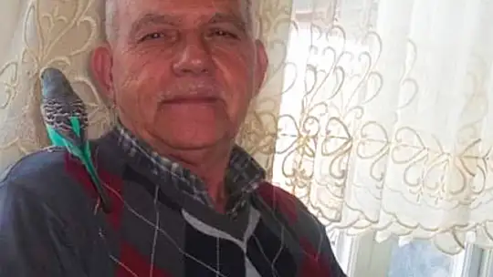 Evinde hareketsiz halde bulundu