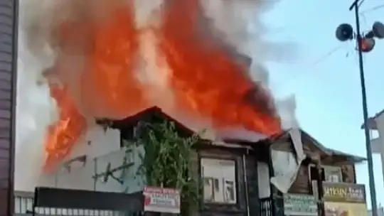 Bartın Şehir merkezinde korkutan yangın