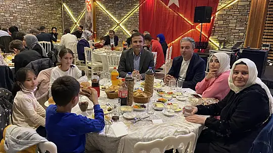 7A Yapı Market ailesi iftarda buluştu