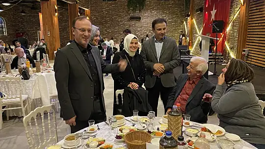 7A Yapı Market ailesi iftarda buluştu