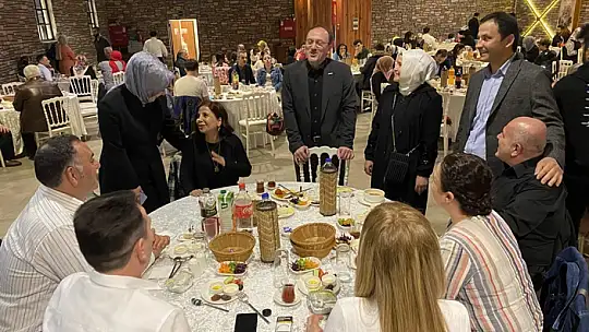 7A Yapı Market ailesi iftarda buluştu