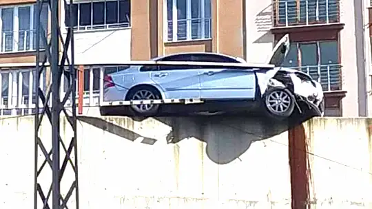 Uçmasına ramak kaldı
