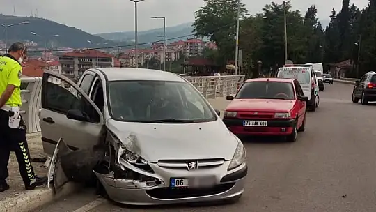 Aşağı uçmaktan korkuluklar kurtardı