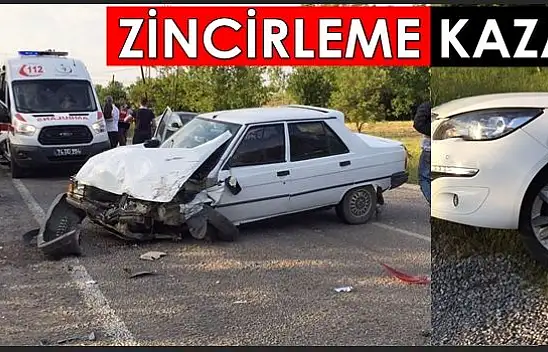 Bartın'da 4 Araç Birbirine Girdi