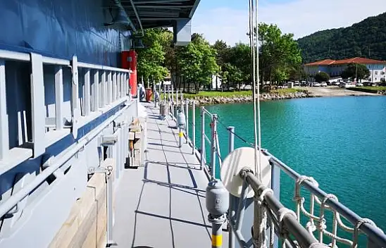 Mayın avlama gemisi ziyarete açıldı