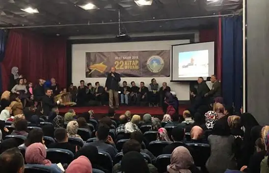 Salonda izdiham yaşandı