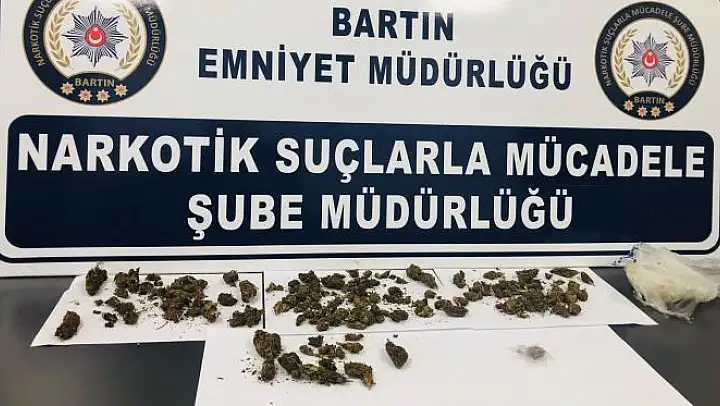Skunk satıcılarına darbe
