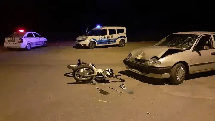 Son dakika, Otomobil ile motosiklet çarpıştı