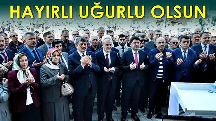 Yalı Camii dualarla hizmete girdi