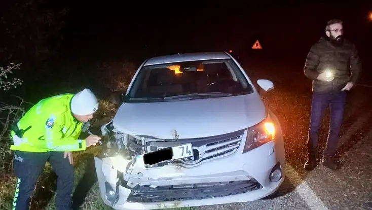 Yola fırladı, canından oldu