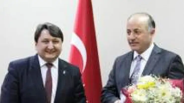 Ak Parti İl Yönetiminden Valiye ziyaret