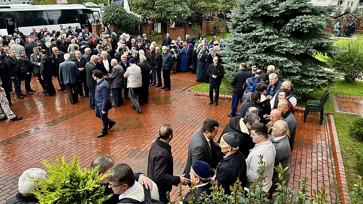 Bartın'da umre kafilesi dualarla uğurlandı