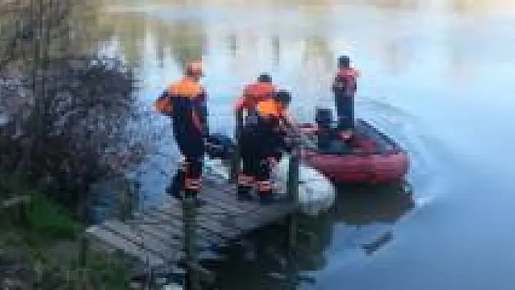 Bartın Irmağı'nda kaybolan vatandaş aranıyor