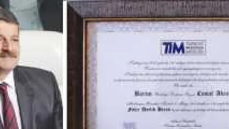 Başkan Akın Fahri Üye Oldu