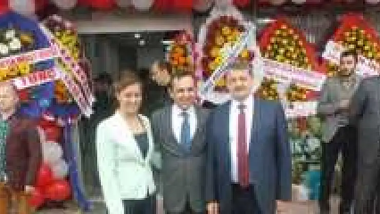 Çağdaş Spor Merkezi 2. Şubesini Törenle Açtı