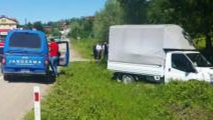 Direksiyon başında fenalaşan sürücü öldü