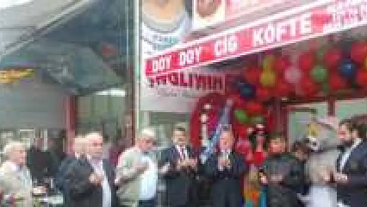 Doy Doy Çiğ Köfte Açıldı