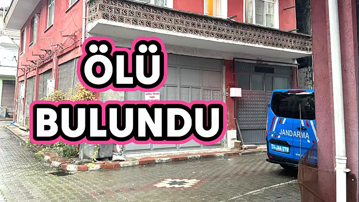 Evinde hareketsiz halde bulundu